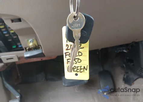 2002 Ford F-150 Lariat/Xlt z USA, uszkodzony, nr VIN 1FTRW07L02KA03106